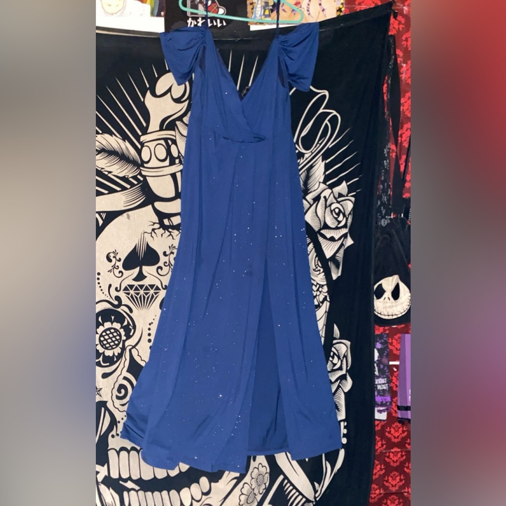 Blue sparkle off-shoulder dress (PLUS)